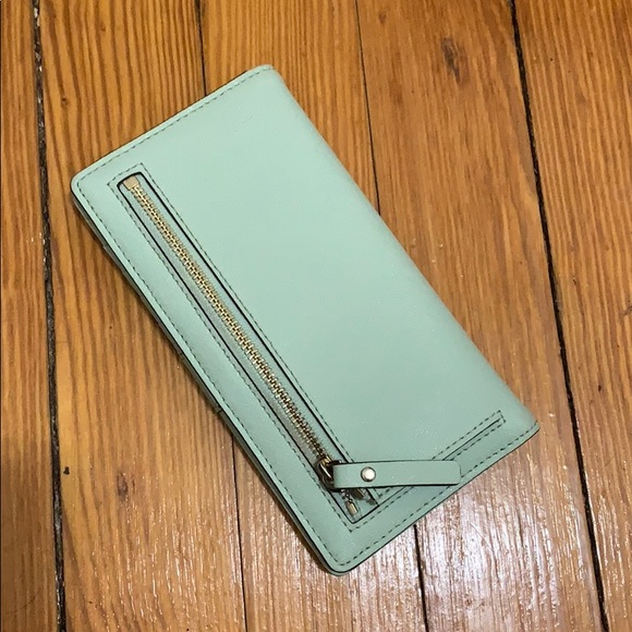 Kate Spade Wallet - Picture 2 of 5